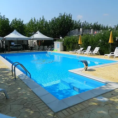 Johnny Marina Palmense