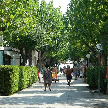 Kompleks wypoczynkowy Johnny Marina Palmense